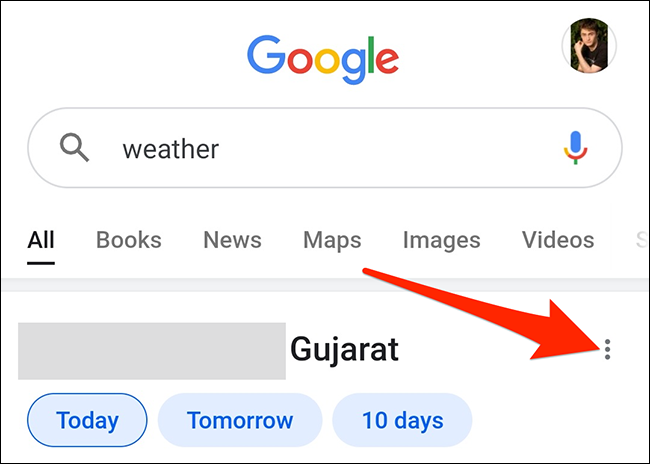 Ouvrez le menu à trois points de la carte météo dans Google.