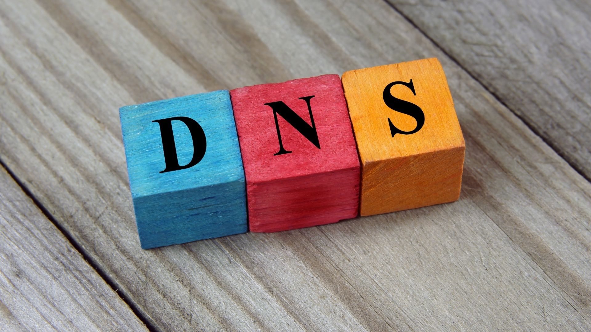 Les 3 meilleures façons de changer de serveur DNS sous Windows 11