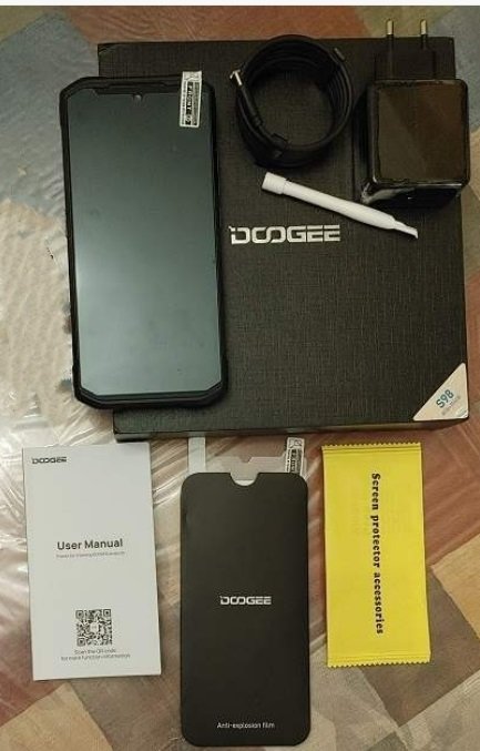 Examen du smartphone Doogee S98 dans la boîte