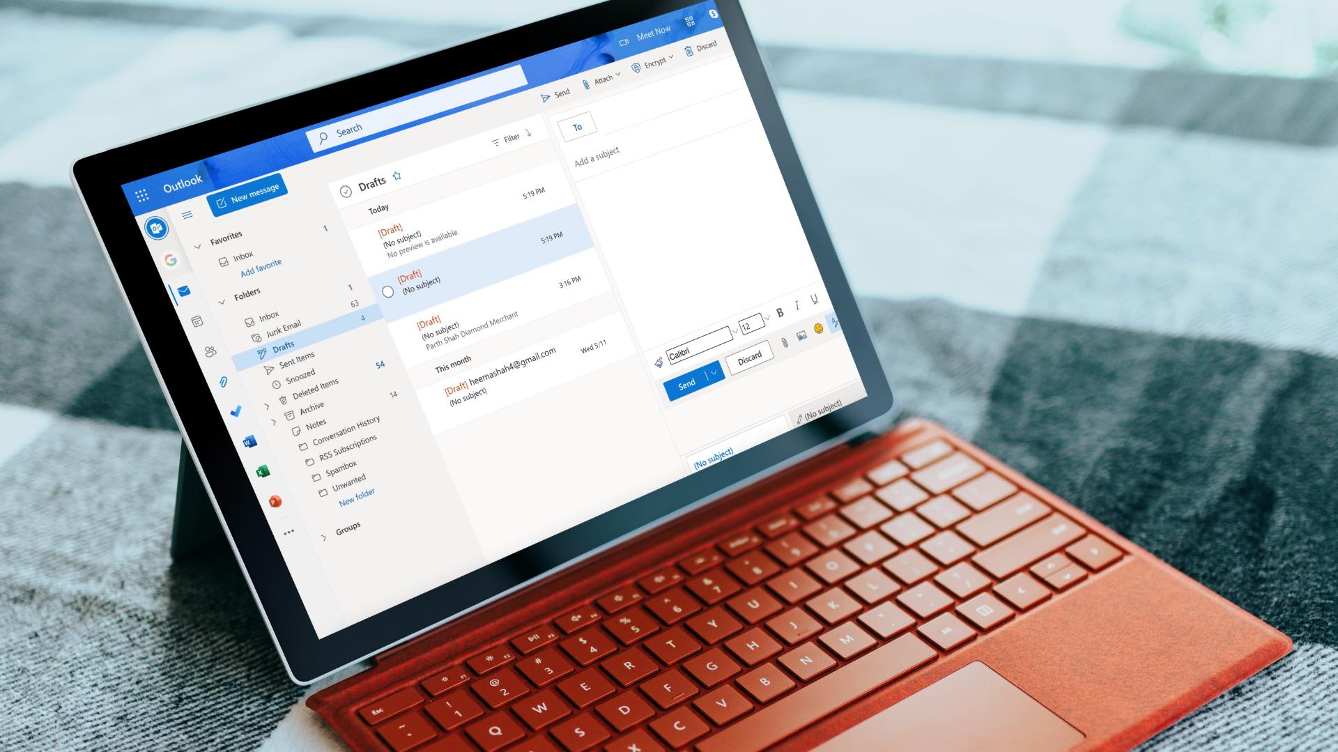 Comment changer le style de police dans Outlook Desktop et Mobile