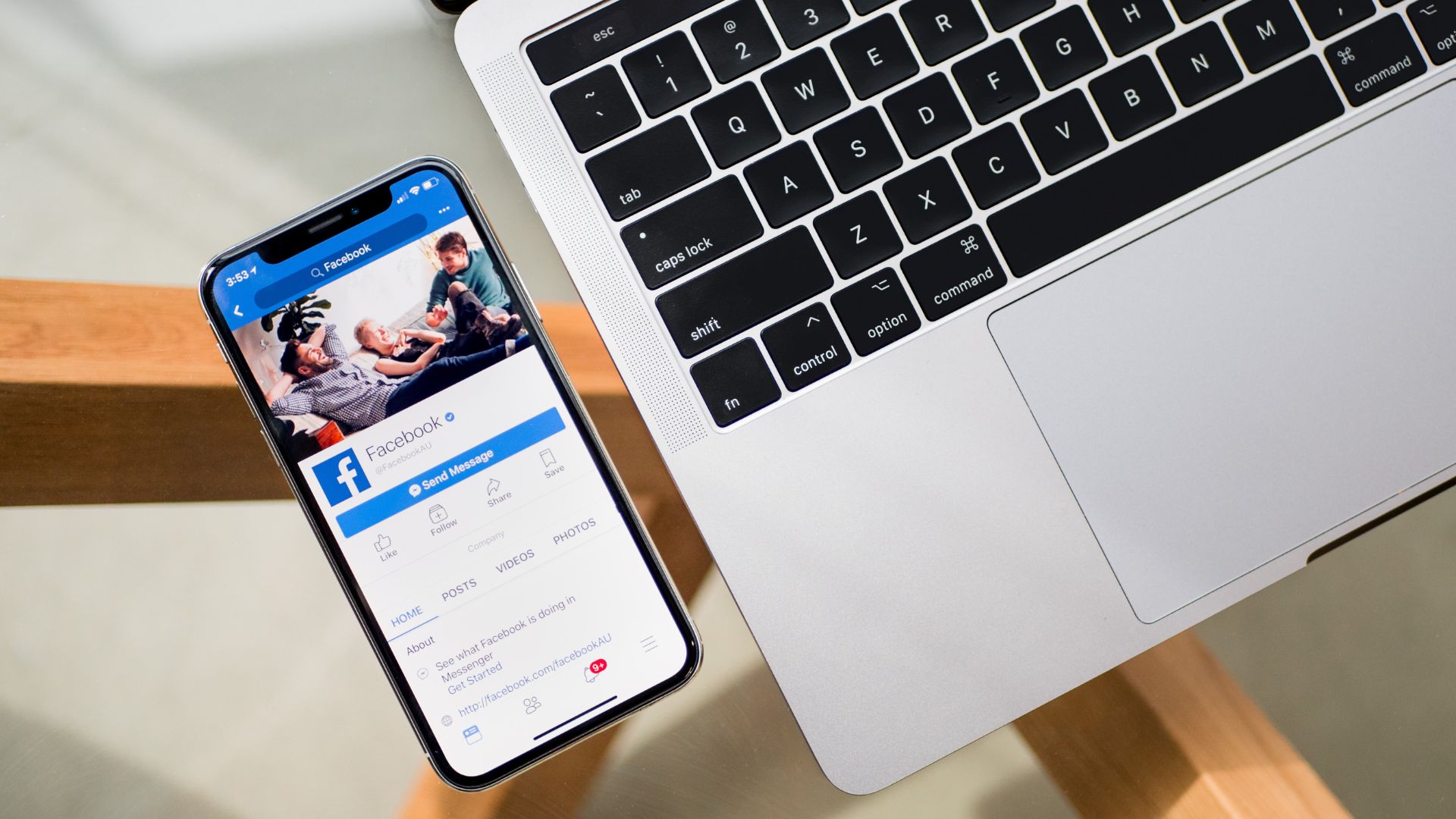 Comment créer une liste de lecture vidéo sur Facebook sur iPhone et Android