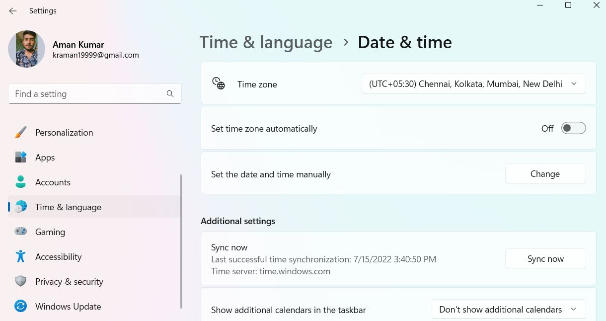 Désactivation de la fonction de réglage automatique du fuseau horaire