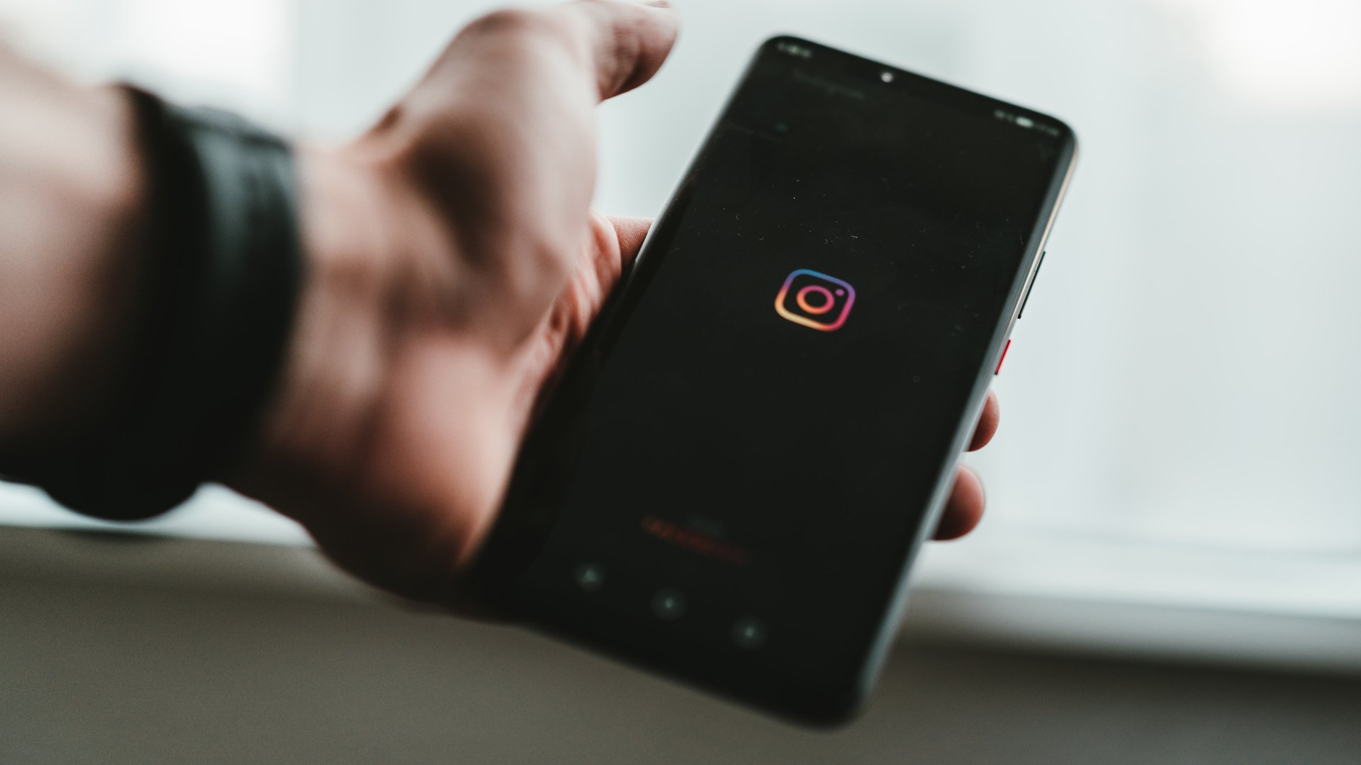 9 meilleures façons de corriger l'erreur d'arrêt d'Instagram sur Android