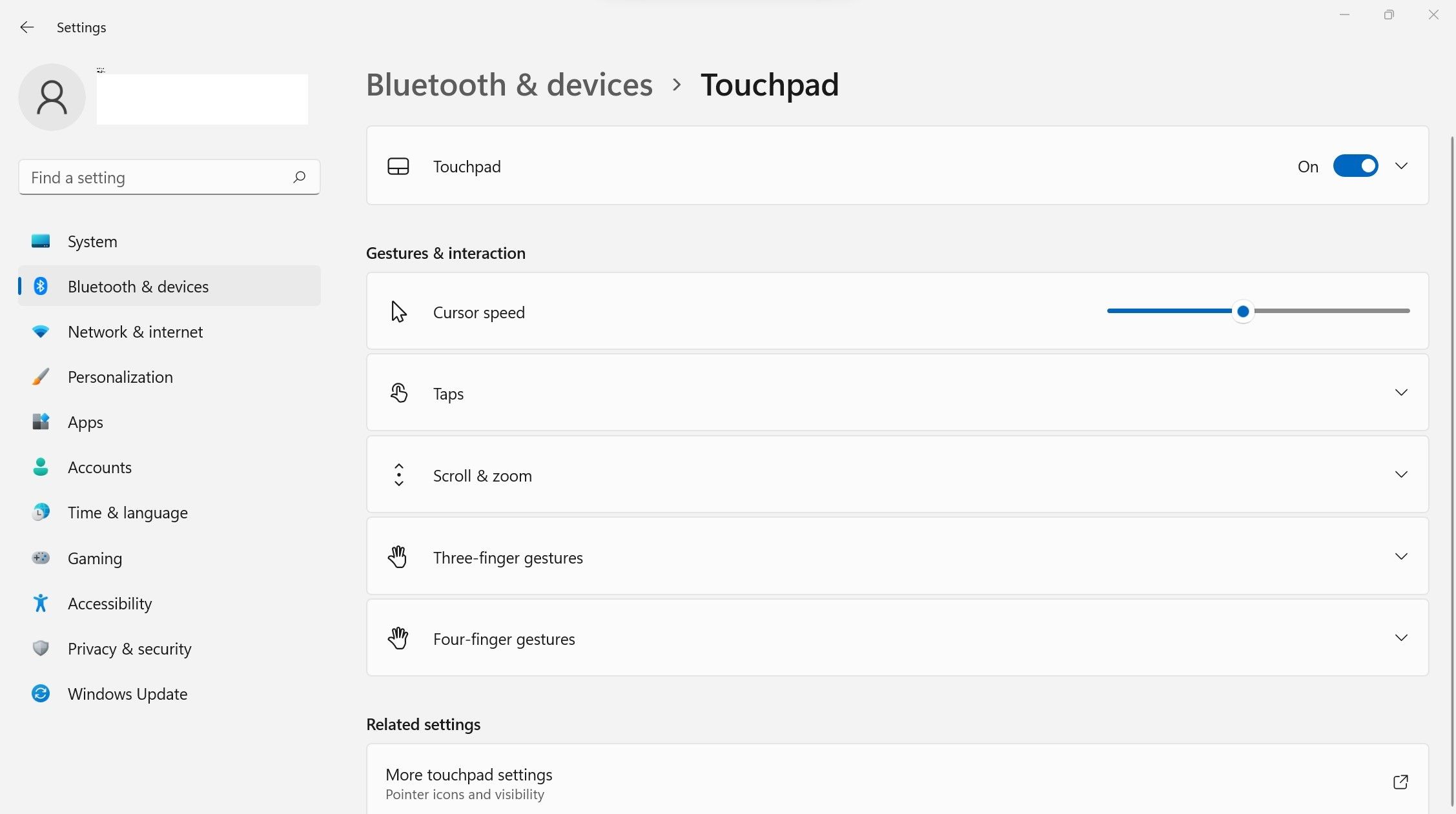 Paramètres du pavé tactile montrant la bascule pour désactiver le pavé tactile dans Windows 11