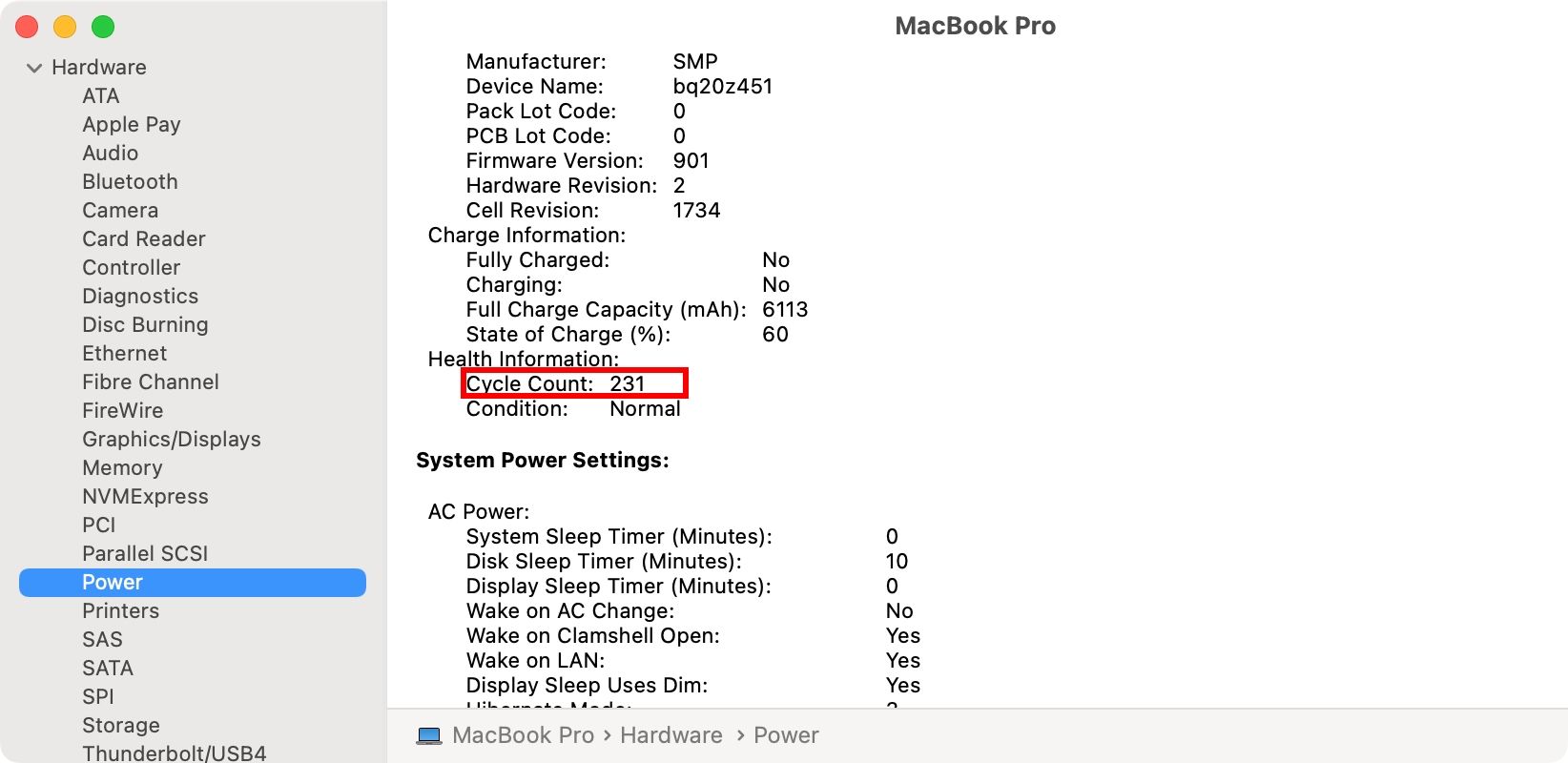 L'application System Information sur macOS Monterey indiquant le nombre de cycles de batterie pour un ordinateur portable MacBook Pro