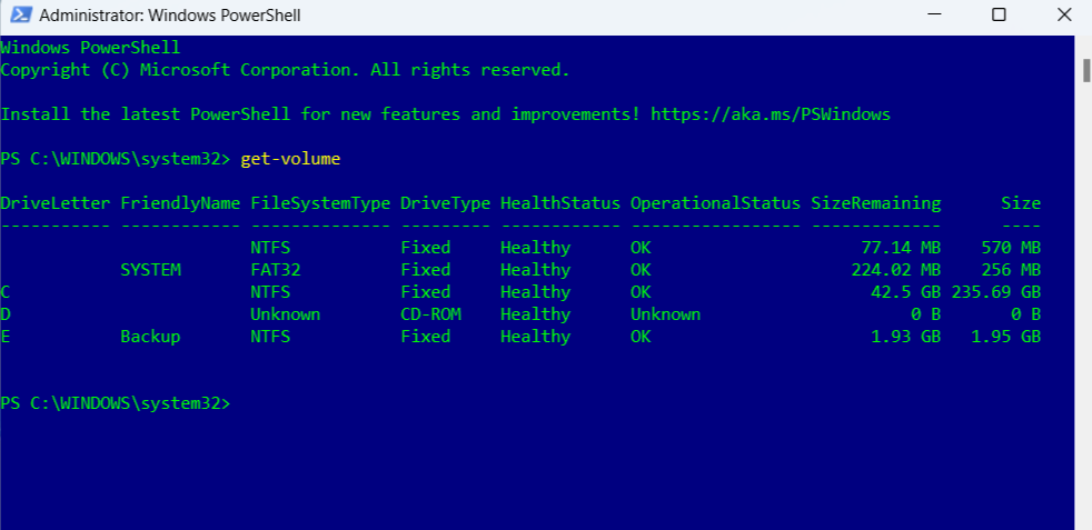 Liste des volumes de disque dans une fenêtre PowerShell