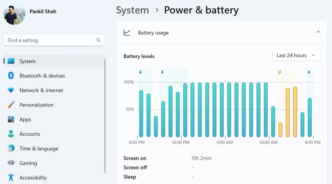 Vérifier l'écran à l'heure dans Windows 11