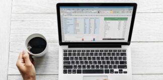 How to Use and Customise the Status Bar in Microsoft Excel image 1