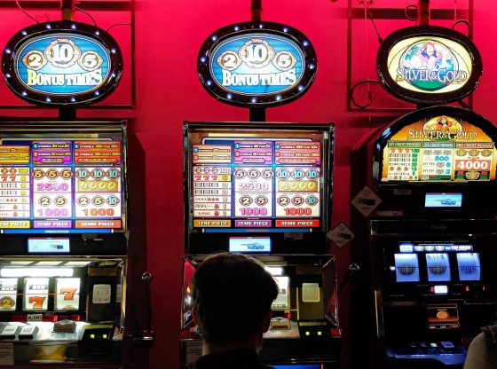 How to Play Plinko Online: Ultimate 2026 Guide
